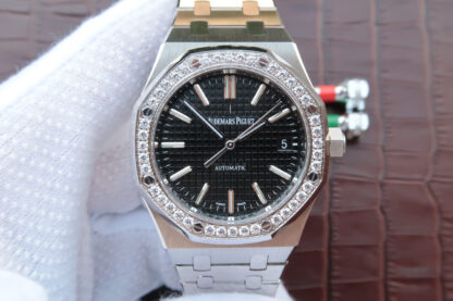 AAA Replica Audemars Piguet Royal Oak 15400/15450 Couple Watch JF Factory Diamond Black Dial Mens Watch